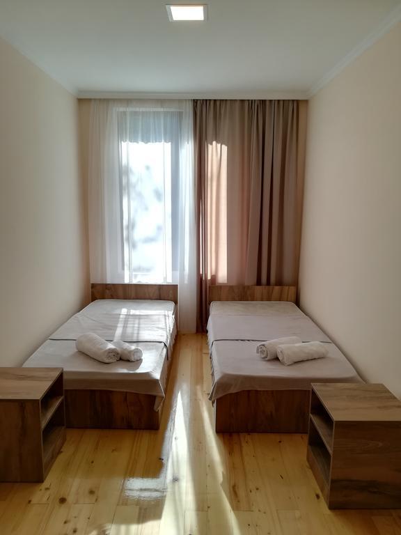 Eka'S Guest House Mestia Esterno foto